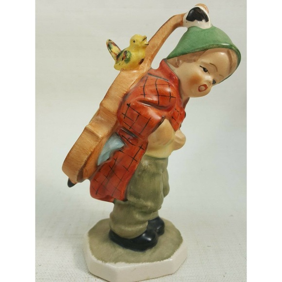 Vintage Friedel Figure SINGING BOY CARRYING CELLO WITH A BIRD German made KDA2 - Picture 5 of 8